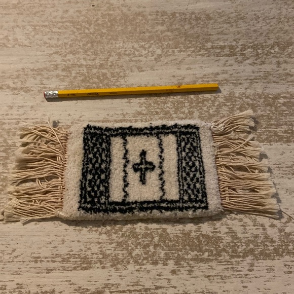 Vintage Miniature Rug - Picture 1 of 2